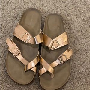 Women sandals